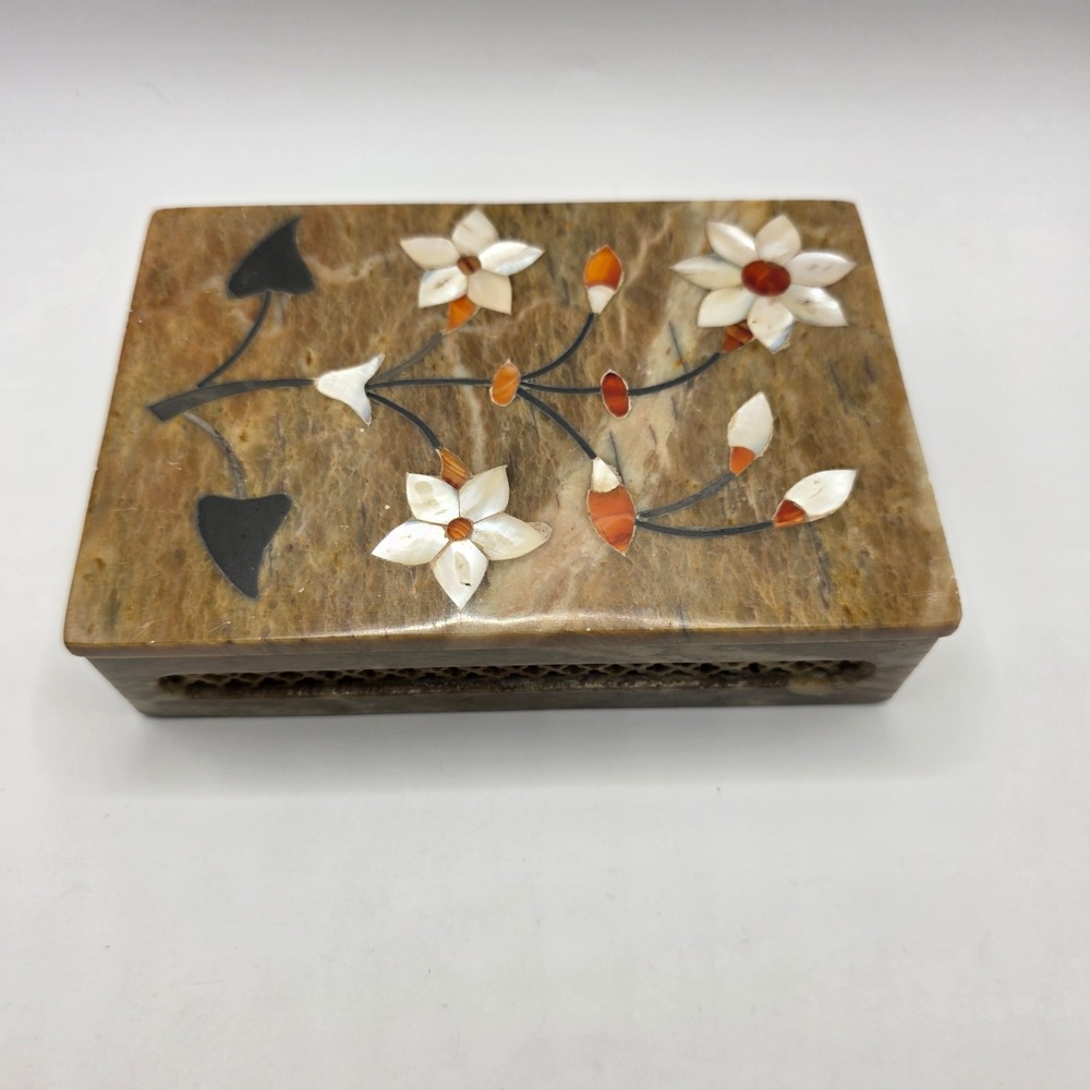 Vintage Soapstone Trinket Box Mother of Pearl Floral Inlay 6x4
